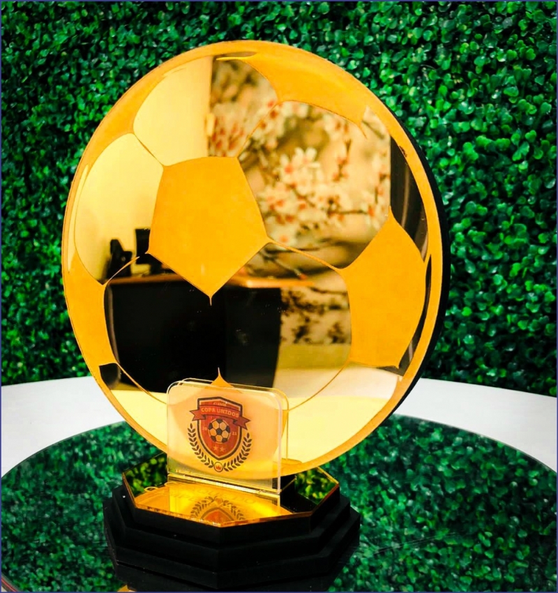 Trofu de Futebol - Bola de Ouro